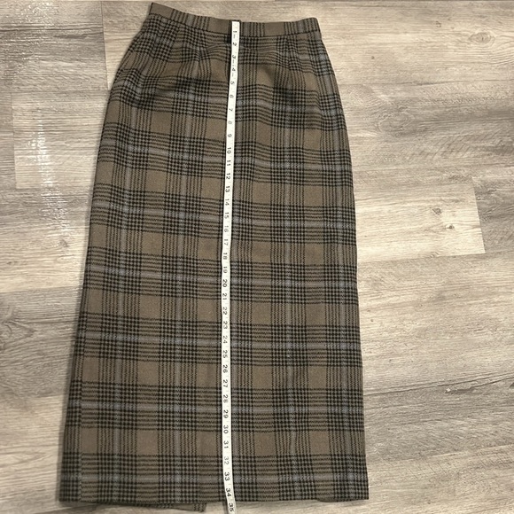 Harvé Benard skirt set, like new - Picture 8 of 9